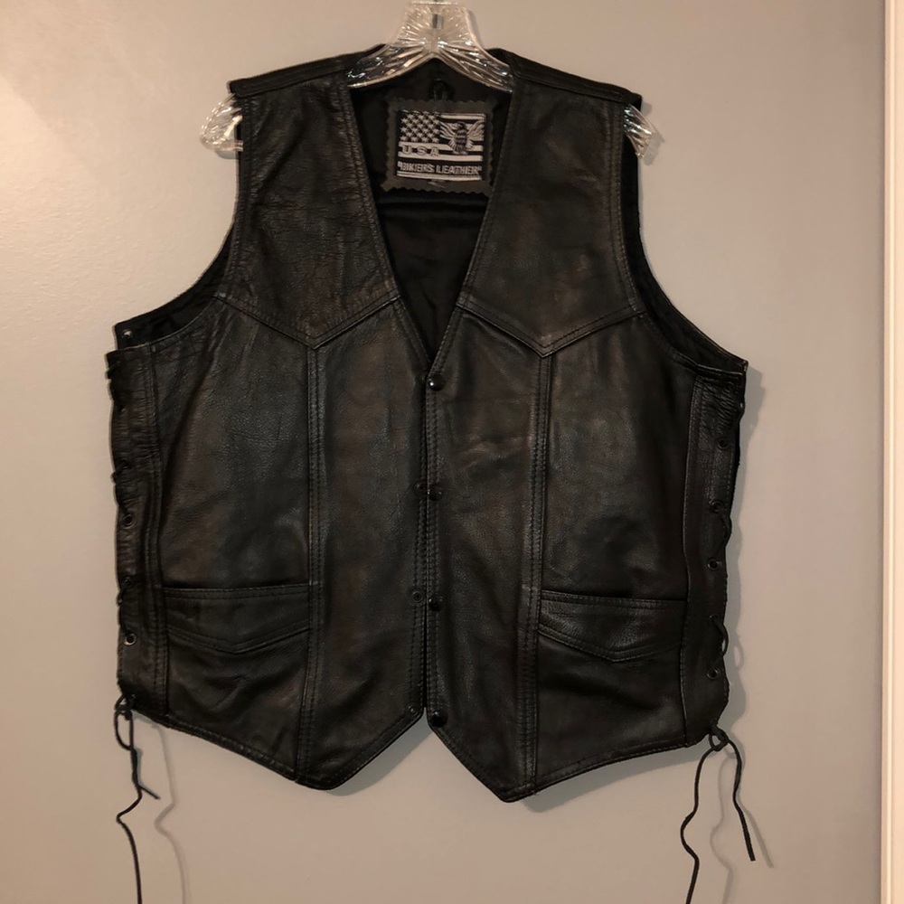 USA Biker Leather Vest w/ Custom Harley Patching